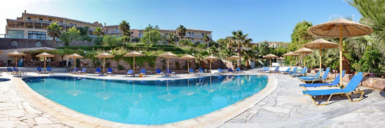 Viva Mare Hotel & Spa 미팀나 외부 사진